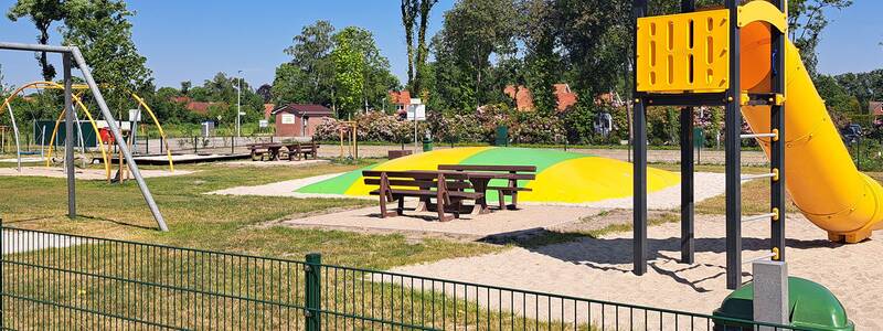 Spielplatz am Berumerfehner Reisemobilstellplatz