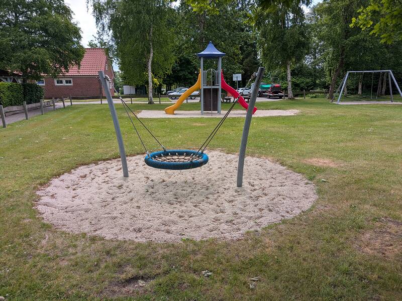 Abbildung von Spielgeräten auf dem Spielplatz Süderkampen